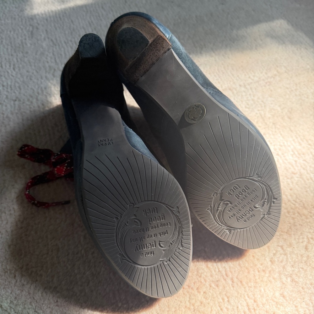 Anthropologie Lucky Penny Navy Heeled Boots with Red Laces - Picture 8 of 8